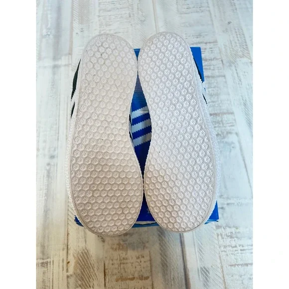 Adidas Gazelle Kids Sneakers Black White Suede Low Top Shoes BB2507 Size 13K - Picture 8 of 10